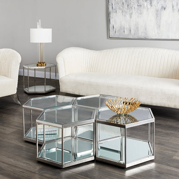 Styling Coffee Tables: From Minimalist to Maximalist