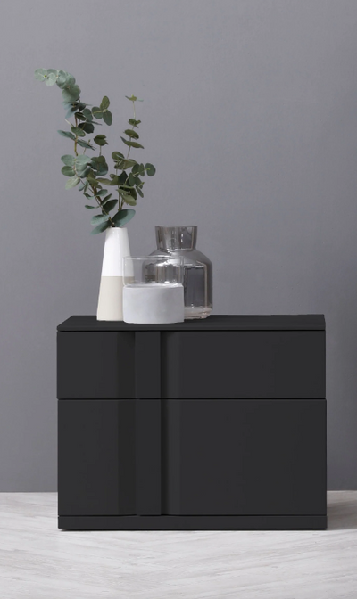 Top 5 Nightstands That Combine Functionality with Aesthetic Appeal