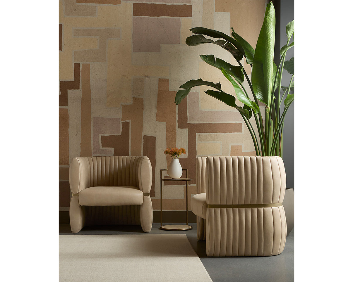 SP - TRYOR LOUNGE CHAIR
