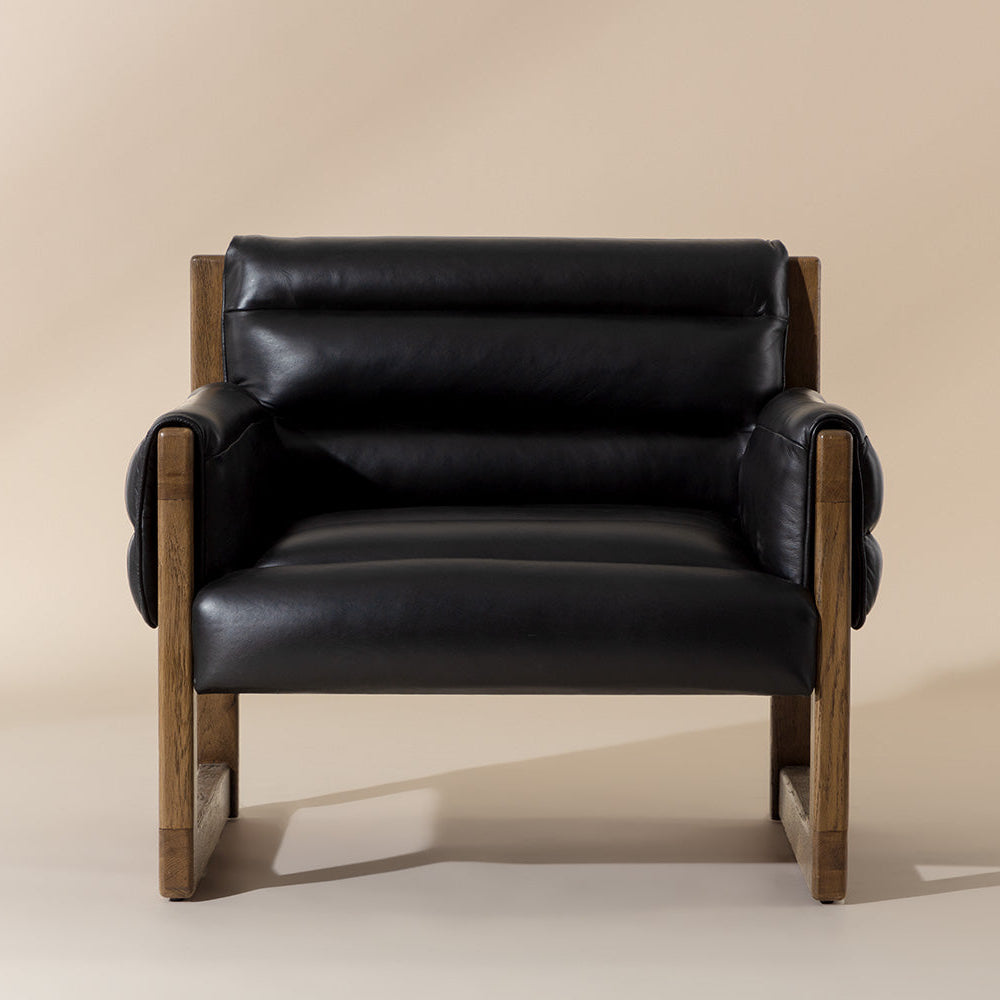 SP-FERGUSON LOUNGE CHAIR