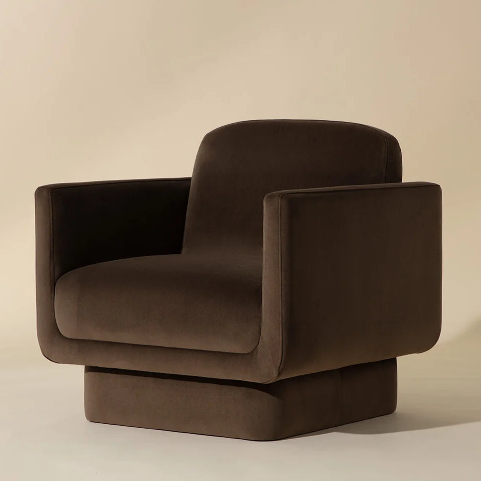 SP-EVERTON ARMCHAIR