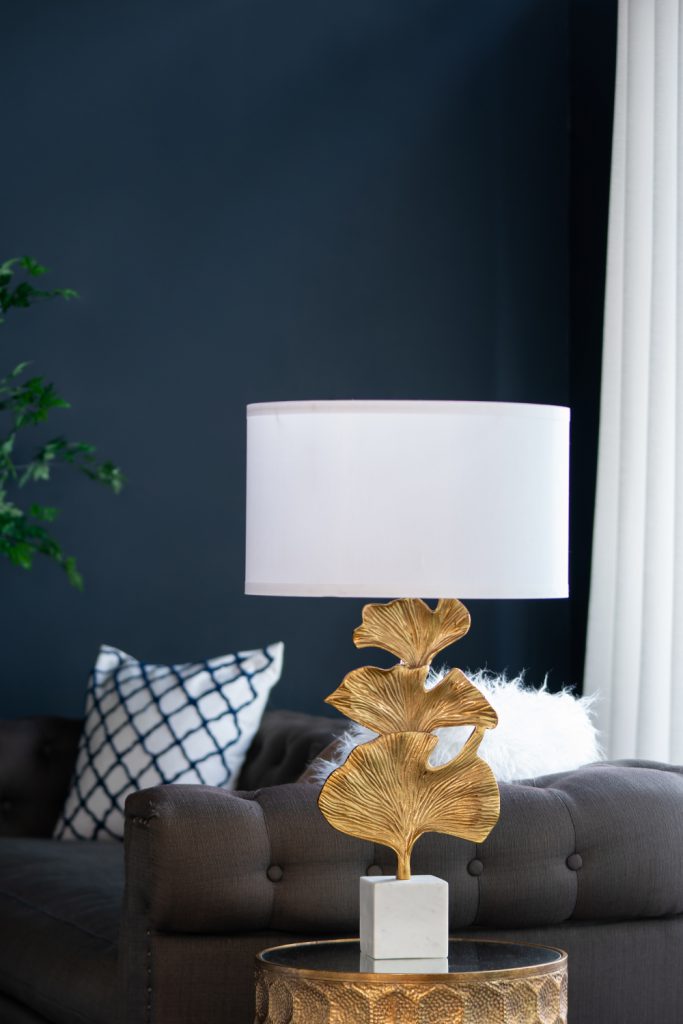 AB - LEAF TABLE LAMP