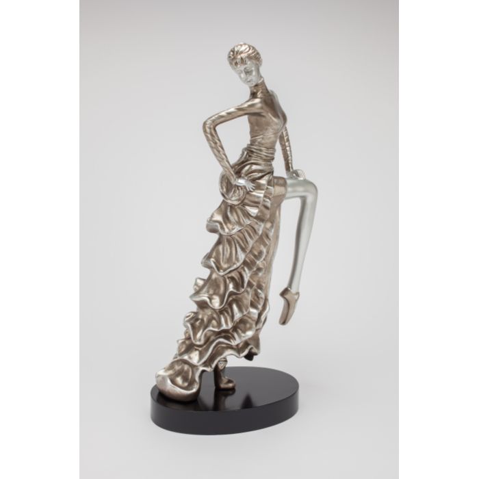 AM -  LADY IN STYLE SCULPTURE