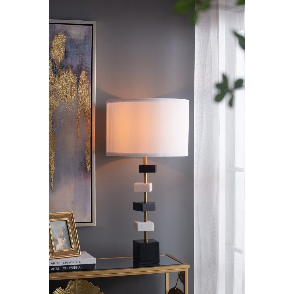 AB - TABLE LAMP