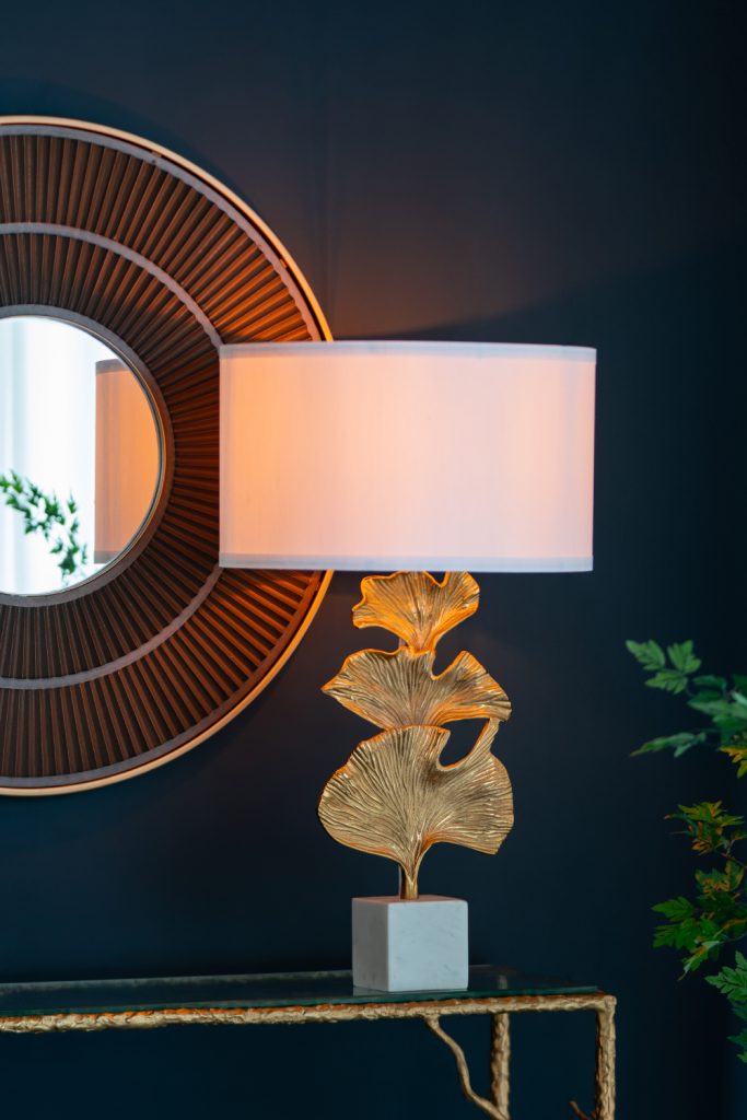 AB - LEAF TABLE LAMP