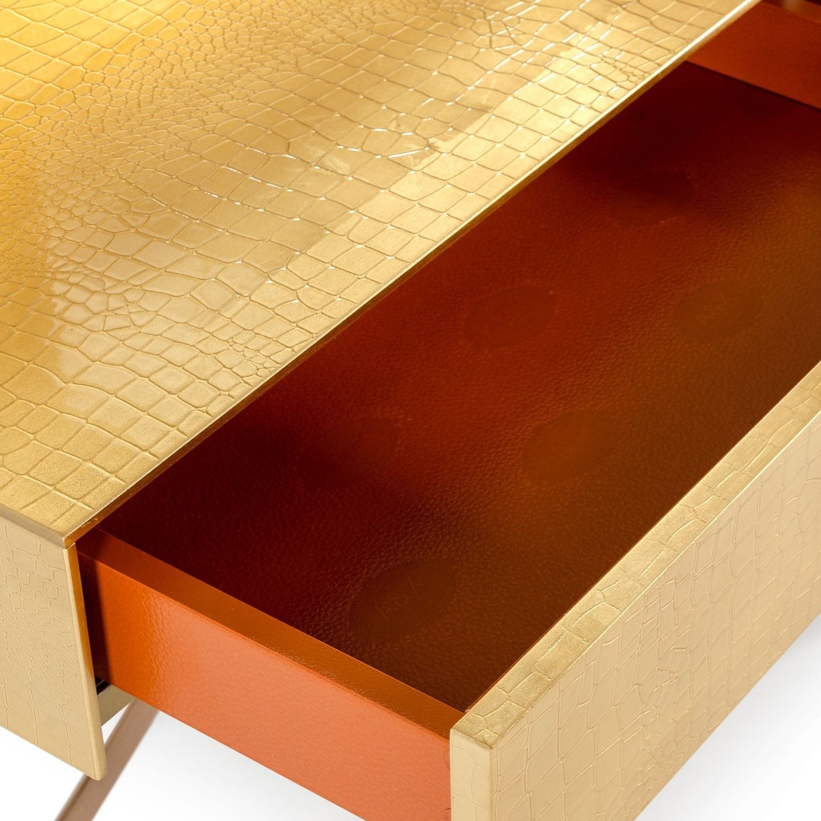 VG - AVERSA MIRROR & CONSOLE