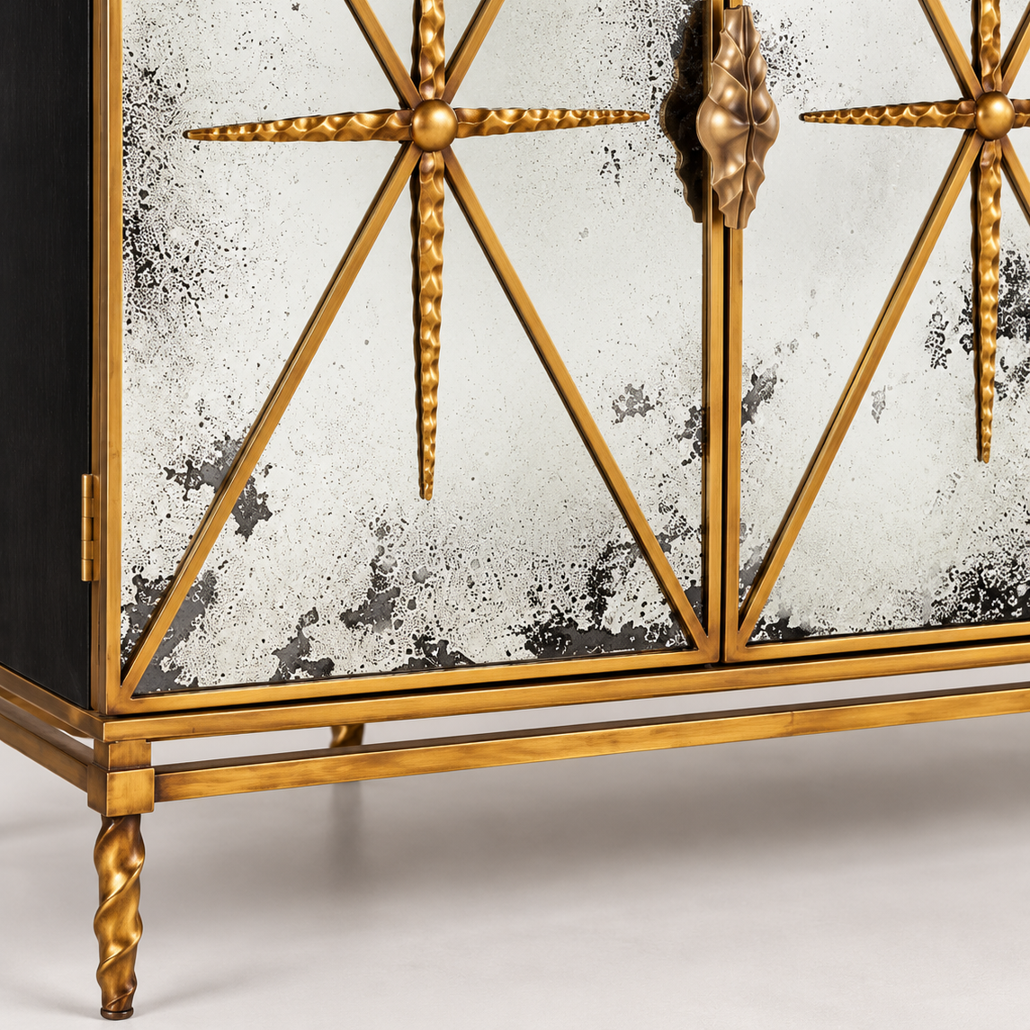 JR-RIO FOUR-DOOR DRESSER