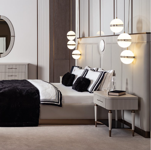 GB - ECRUE KING BED