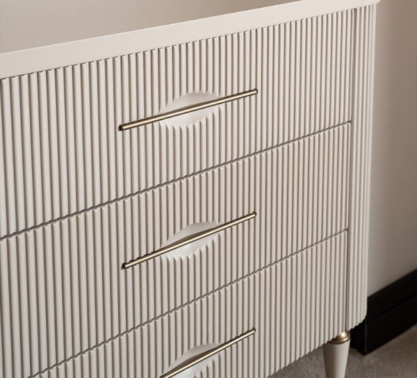 GB - ECRUE DRESSER