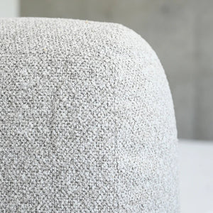 MB - MESA UPHOLSTERED BED