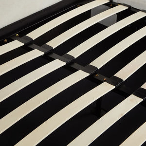 TV-HARMONY PERFORMANCE CHENILLE STORAGE BED