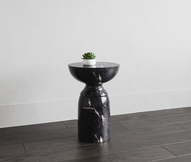 SP  - GOYA END TABLE