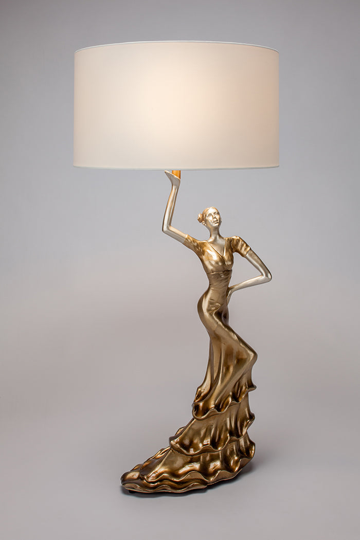 AM - TABLE LAMP