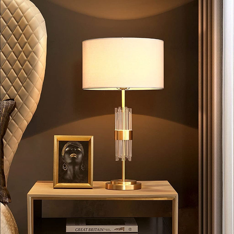 CR - TABLE LAMP