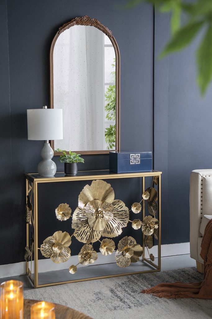 AB - GOLD LOTUS CONSOLE