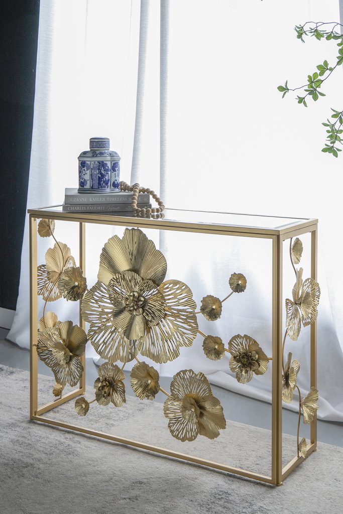 AB - GOLD LOTUS CONSOLE