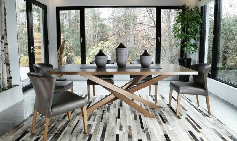 DI- XFACTOR DINING TABLE