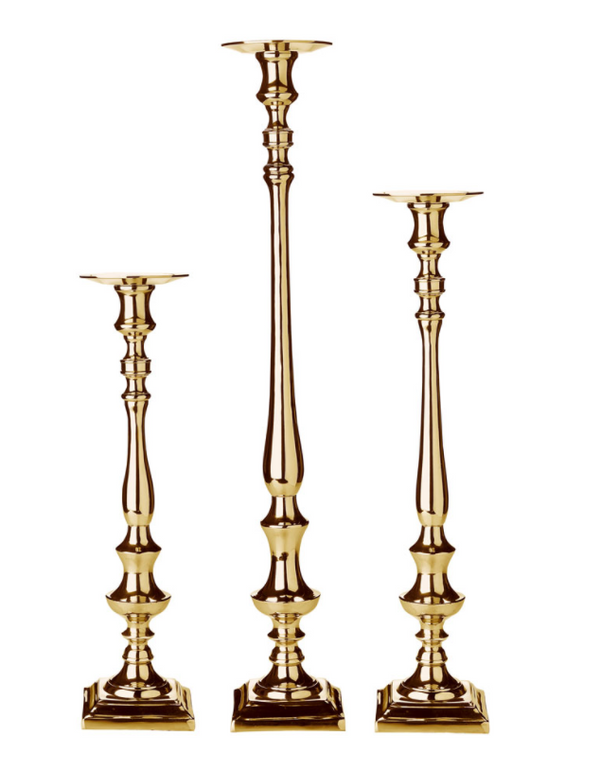 XC - GOLD CANDLE HOLDER SET